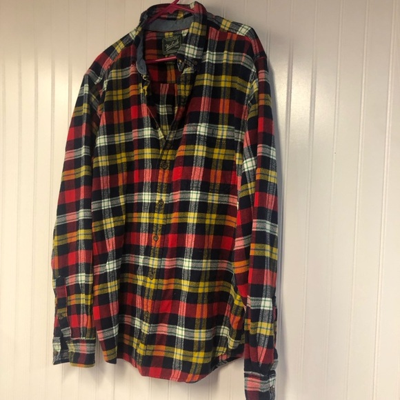 Woolrich Men's Long Sleeve Button Down Plaid Flannel Shirt - Red Yellow- XL - Picture 2 of 4